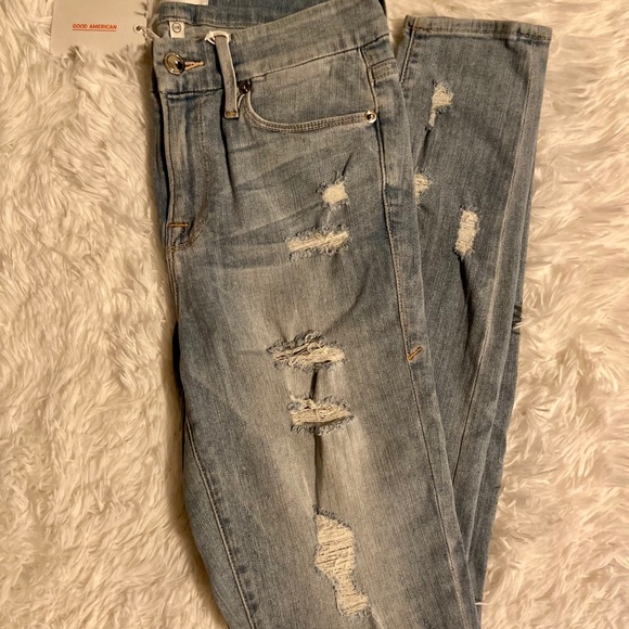 Good American Jeans - Picture 7 of 12